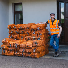 Load image into Gallery viewer, Hardwood firewood Bags 1.65m³/504kg (52x30L/9kg Bags) Pallet Delivery
